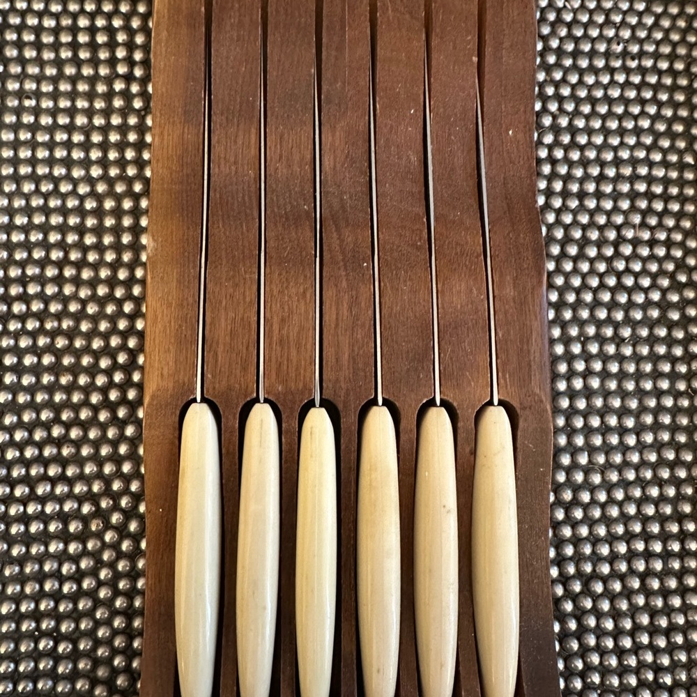 Vintage MCM set 6 Camillus Steak Knives made in America cream handle wood Case